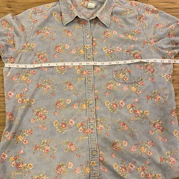 L.L. Bean women’s x-large floral print corduroy button-down - Picture 6 of 6